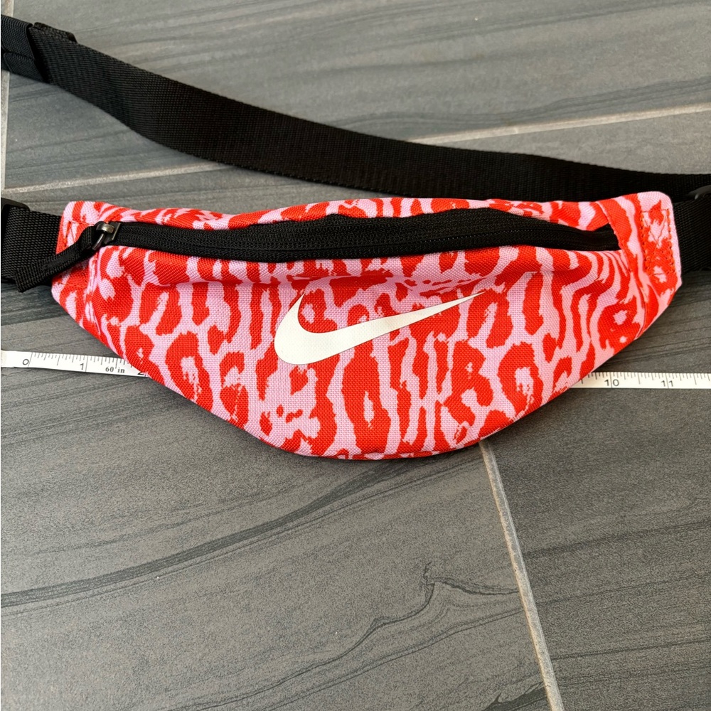 Nike Bum Bag - image 5